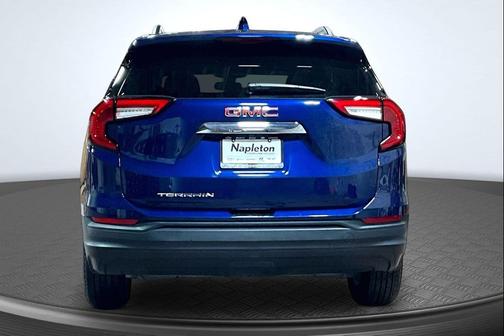Marine Metallic 2023 GMC Terrain SLE
