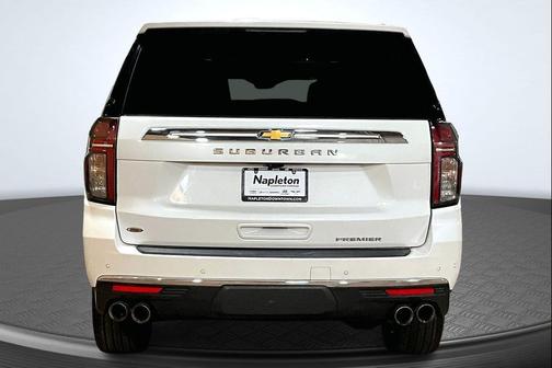 2023 Chevrolet Suburban Premier