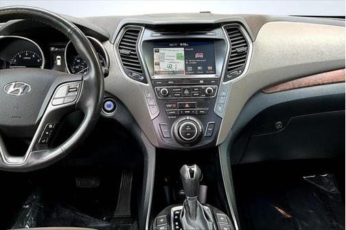 2018 Hyundai SANTA FE SE Ultimate