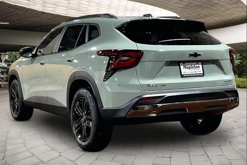 Cacti Green 2026 Chevrolet Trax FWD ACTIV
