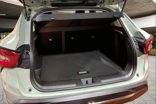 Cacti Green 2026 Chevrolet Trax FWD ACTIV