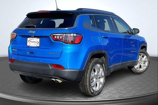 Laser Blue Pearlcoat 2022 Jeep Compass Limited