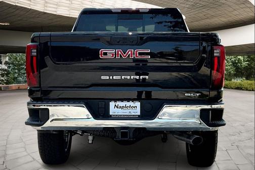 2025 GMC Sierra 2500 SLT