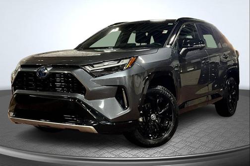 2022 Toyota RAV4 Hybrid SE