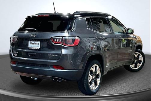 Granite Crystal Metallic Clearcoat 2018 Jeep Compass Limited