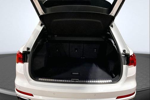 2022 Audi Q3 45 S line Premium