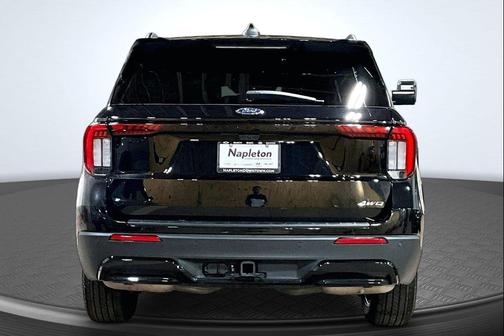 Agate Black 2026 Ford Explorer ST-Line