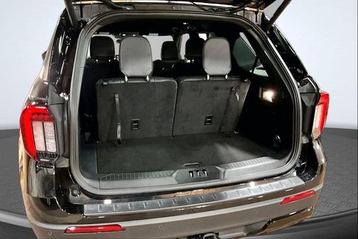 Agate Black 2026 Ford Explorer ST-Line