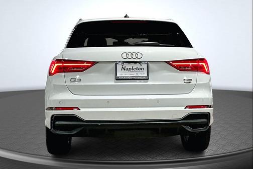 2024 Audi Q3 Premium 45 TFSI S line quattro Tiptronic