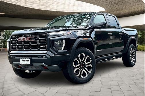 2025 GMC Canyon AT4