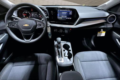 Sterling Gray Metallic 2026 Chevrolet Trax LS