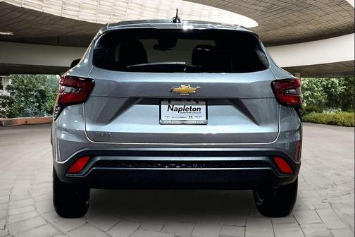 Sterling Gray Metallic 2026 Chevrolet Trax LS