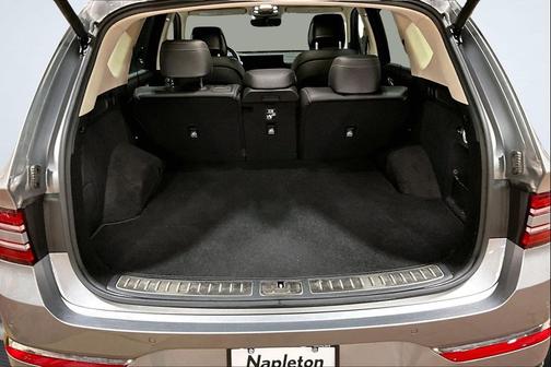 Savile Silver 2025 Genesis GV80 2.5T