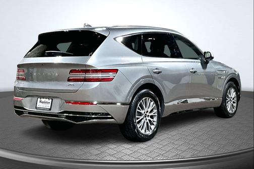 Savile Silver 2025 Genesis GV80 2.5T