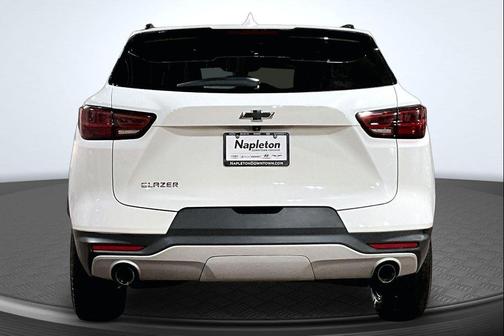 Summit White 2023 Chevrolet Blazer 2LT