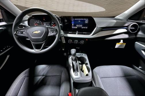 Mosaic Black Metallic 2026 Chevrolet Trax LS