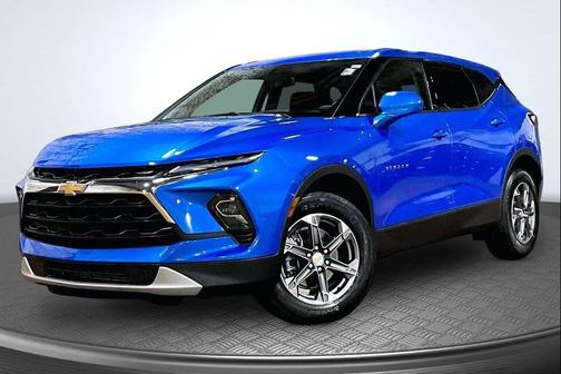 Riptide Blue Metallic 2025 Chevrolet Blazer 2LT