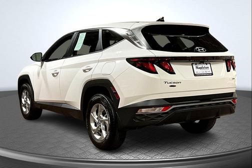 2023 Hyundai TUCSON SE