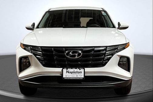 2023 Hyundai TUCSON SE