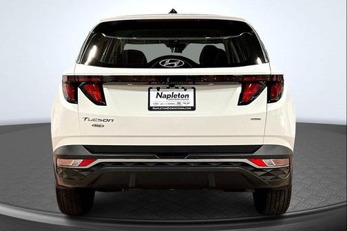 2023 Hyundai TUCSON SE
