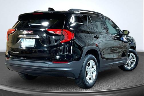 Ebony Twilight Metallic 2020 GMC Terrain SLE