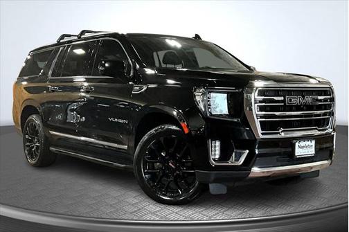 2022 GMC Yukon XL SLT