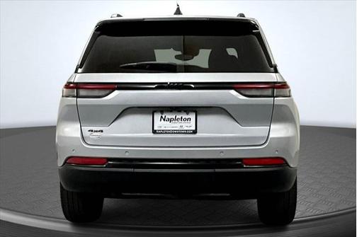 2022 Jeep Grand Cherokee Altitude