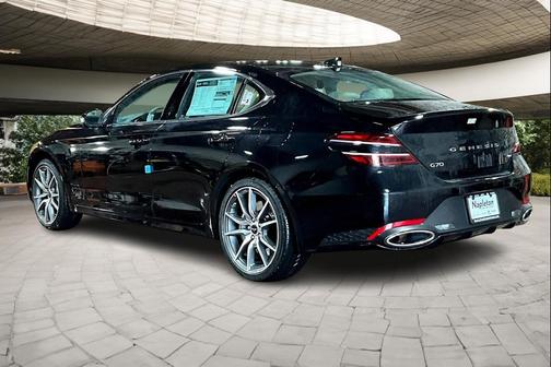2026 Genesis G70 2.5T AWD Prestige