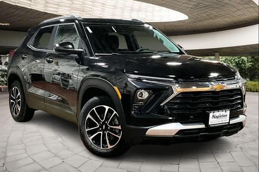 Mosaic Black Metallic 2026 Chevrolet Trailblazer LT