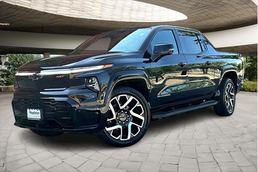 2025 Chevrolet Silverado EV RST