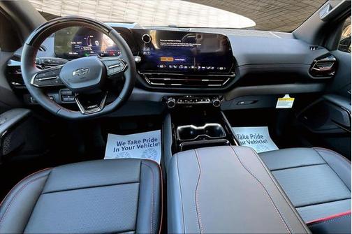 2025 Chevrolet Silverado EV RST