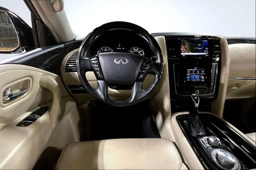 2021 INFINITI QX80 Luxe