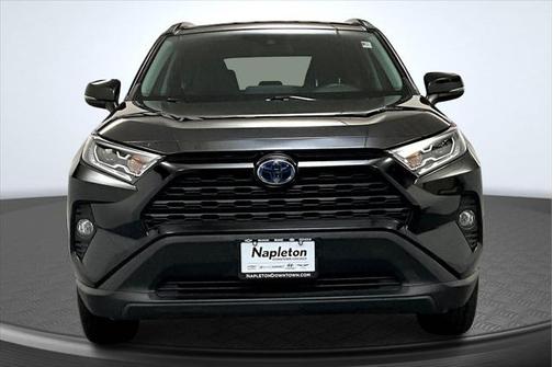 2020 Toyota RAV4 Hybrid XLE
