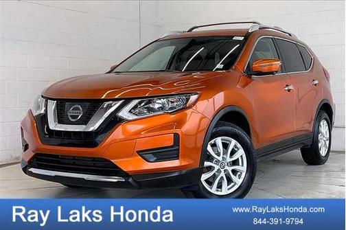 2017 Nissan Rogue SV