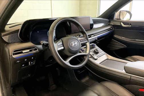 Silver 2024 Hyundai PALISADE Calligraphy