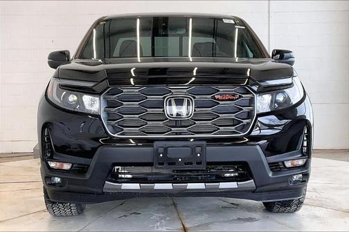 Crystal Black Pearl 2026 Honda Ridgeline TrailSport