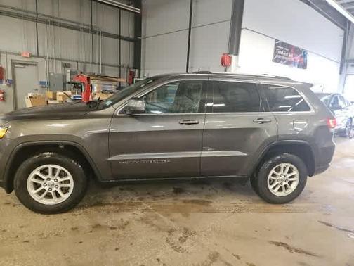 2020 Jeep Grand Cherokee Laredo E