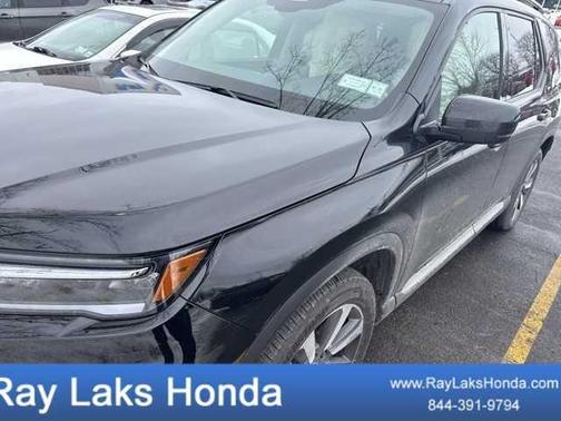 2025 Honda Pilot Touring