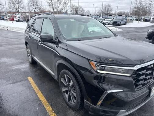 2025 Honda Pilot Touring