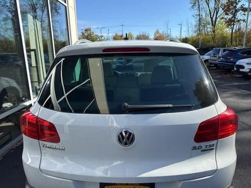 2015 Volkswagen Tiguan 4MOTION Auto SEL