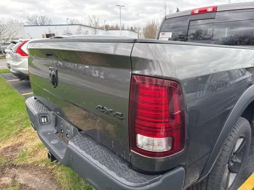 Granite Crystal Clearcoat Metallic 2019 RAM 1500 Classic Warlock