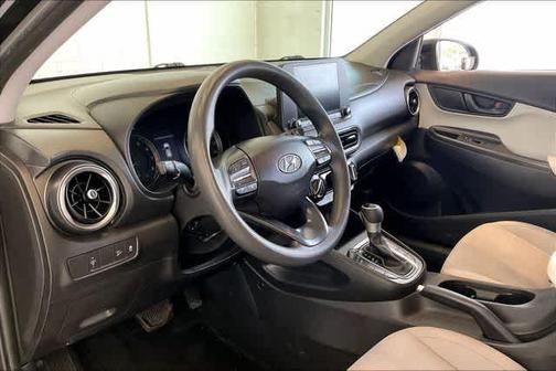 Abyss Black Pearl 2023 Hyundai KONA SEL