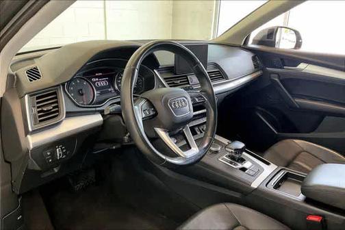 Mythos Black Metallic 2018 Audi Q5 2.0T Tech Premium