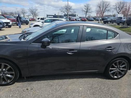 2018 Mazda Mazda3 Grand Touring