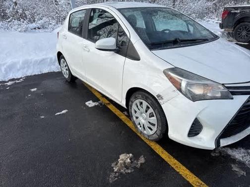 2016 Toyota Yaris L