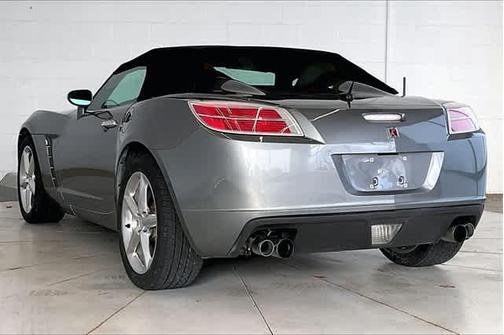 2007 Saturn Sky Red Line