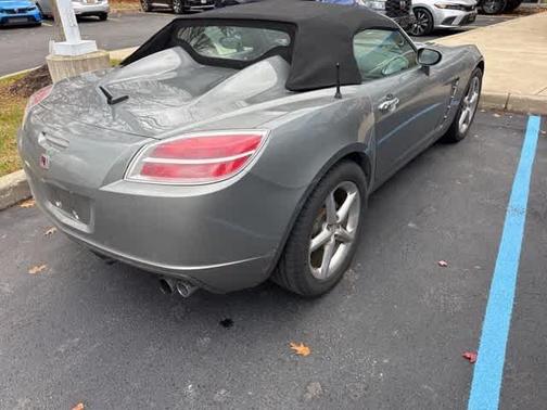 2007 Saturn Sky Red Line