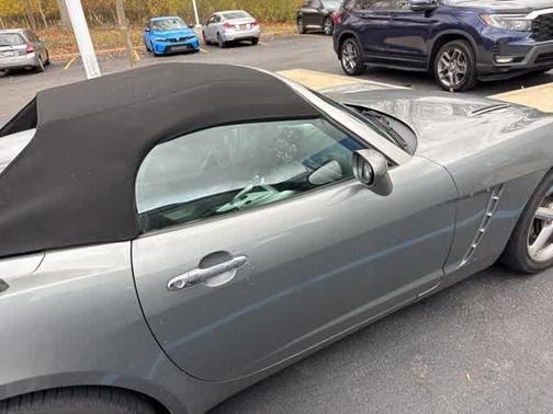 2007 Saturn Sky Red Line