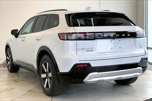 White Pearl 2026 Honda Prologue Touring