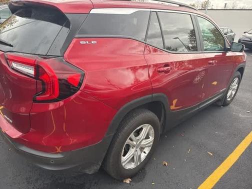 2024 GMC Terrain SLE